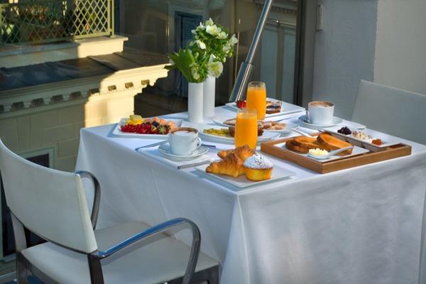 สวีท วาลาเดียร์ Bed & Breakfast โรม ภายนอก รูปภาพ