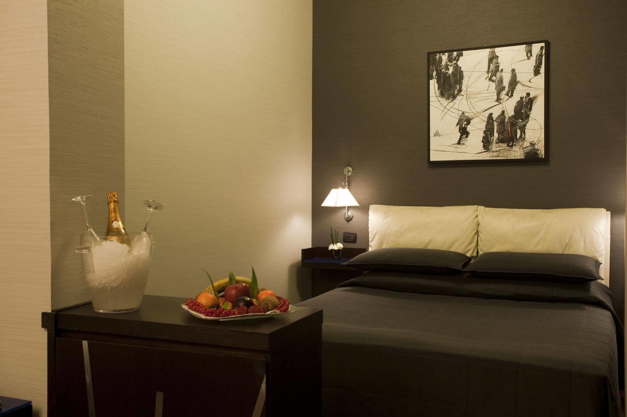 สวีท วาลาเดียร์ Bed & Breakfast โรม ภายนอก รูปภาพ